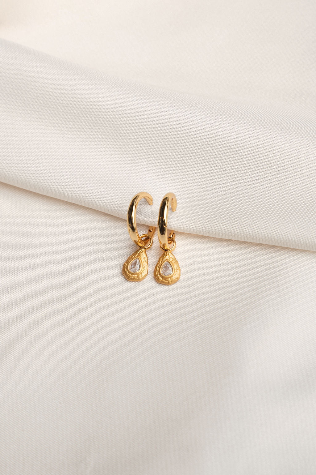 Calandra Earrings