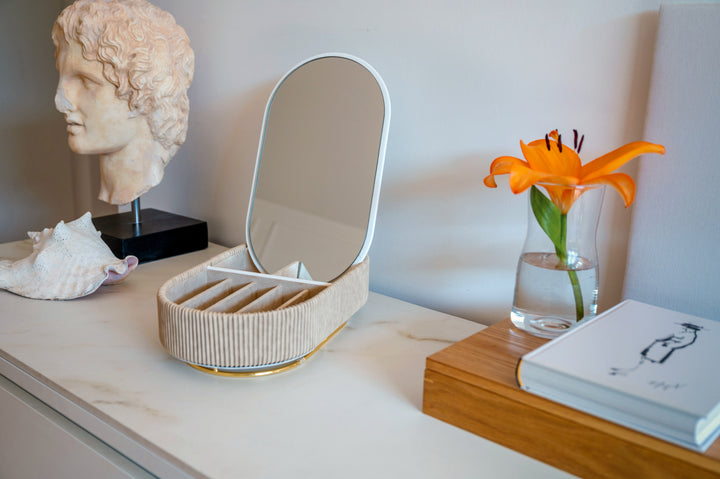 Ava Mirror Jewelry Box - Cream